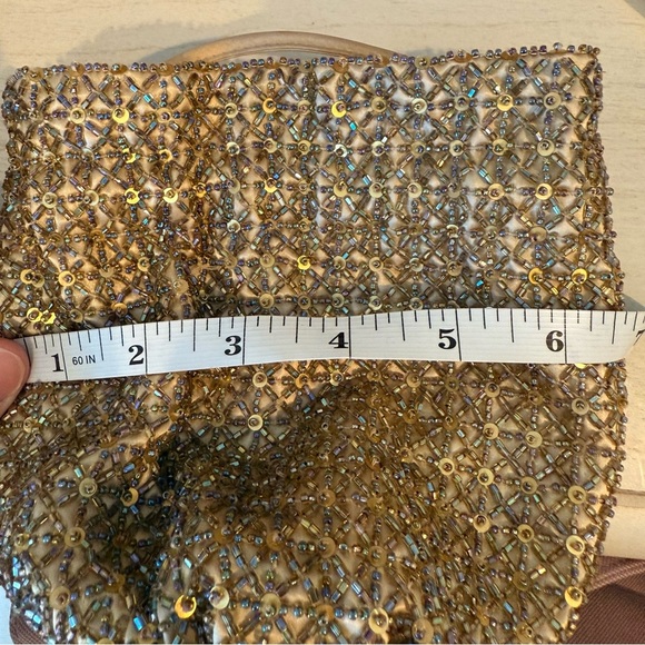Vtg Ann Taylor Beaded Drawstring Bucket Small Bag Gold Glam Feminine 90s Y2K - Picture 6 of 7